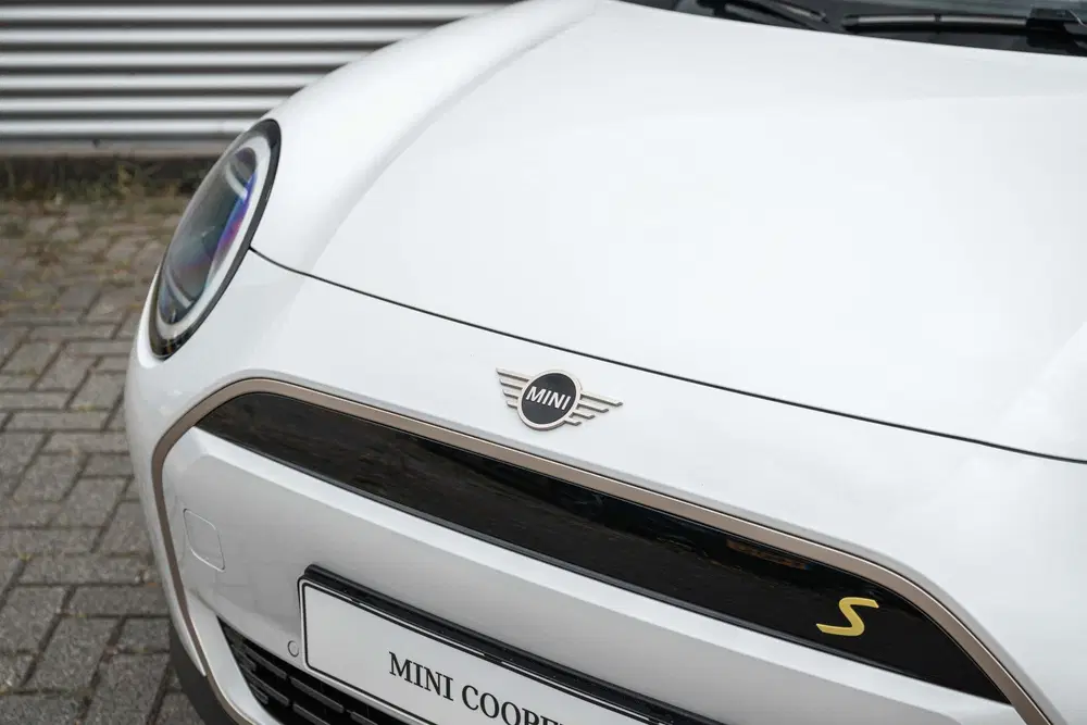Mini Hatchback Cooper SE uit 2026, foto 6