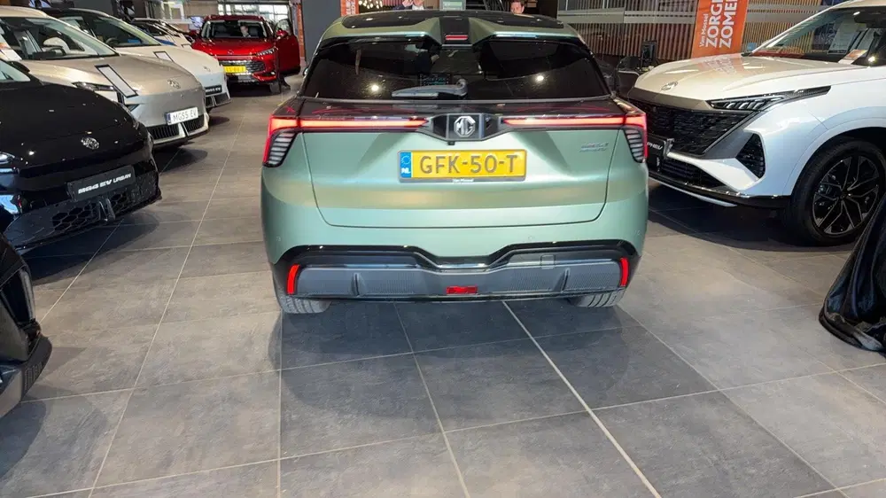 MG MG4 XPower AWD 435pk 64kWh uit 2024, foto 3