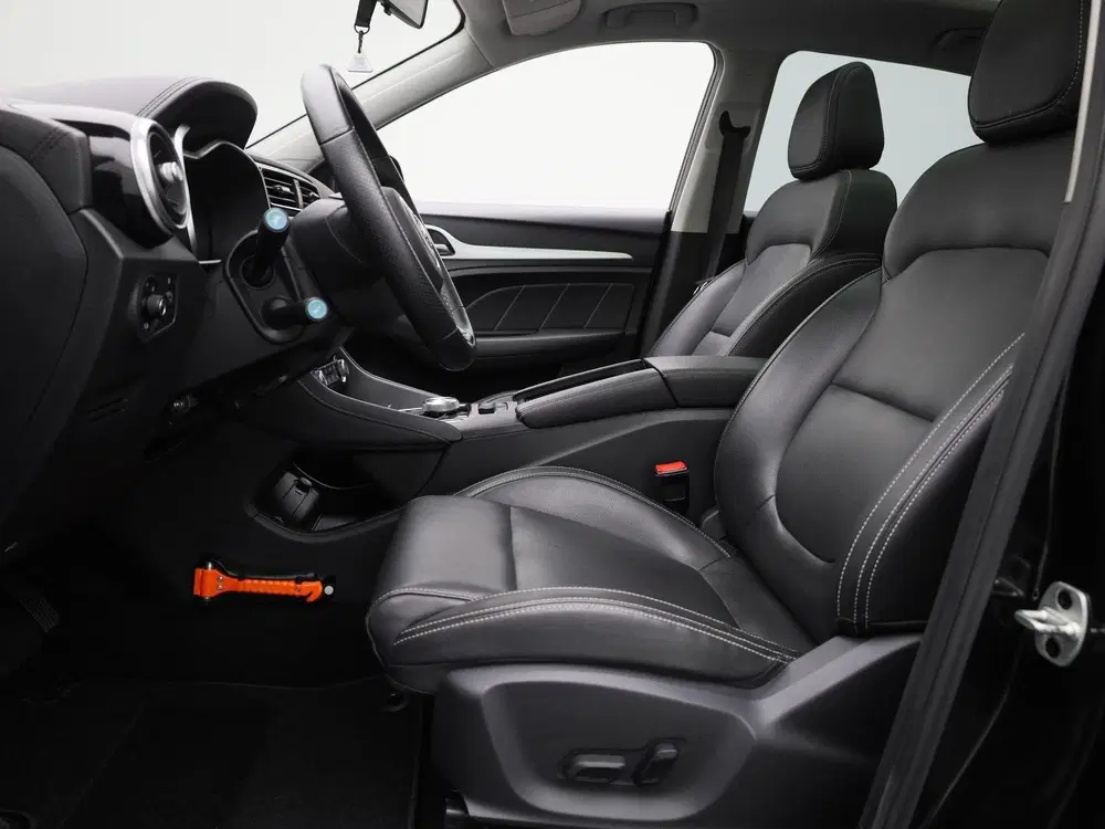 MG ZS EV Luxury 45 kWh uit 2021, foto 11