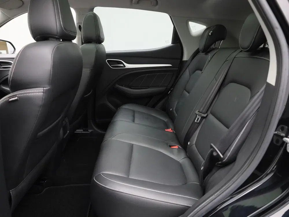 MG ZS EV Luxury 45 kWh uit 2021, foto 12