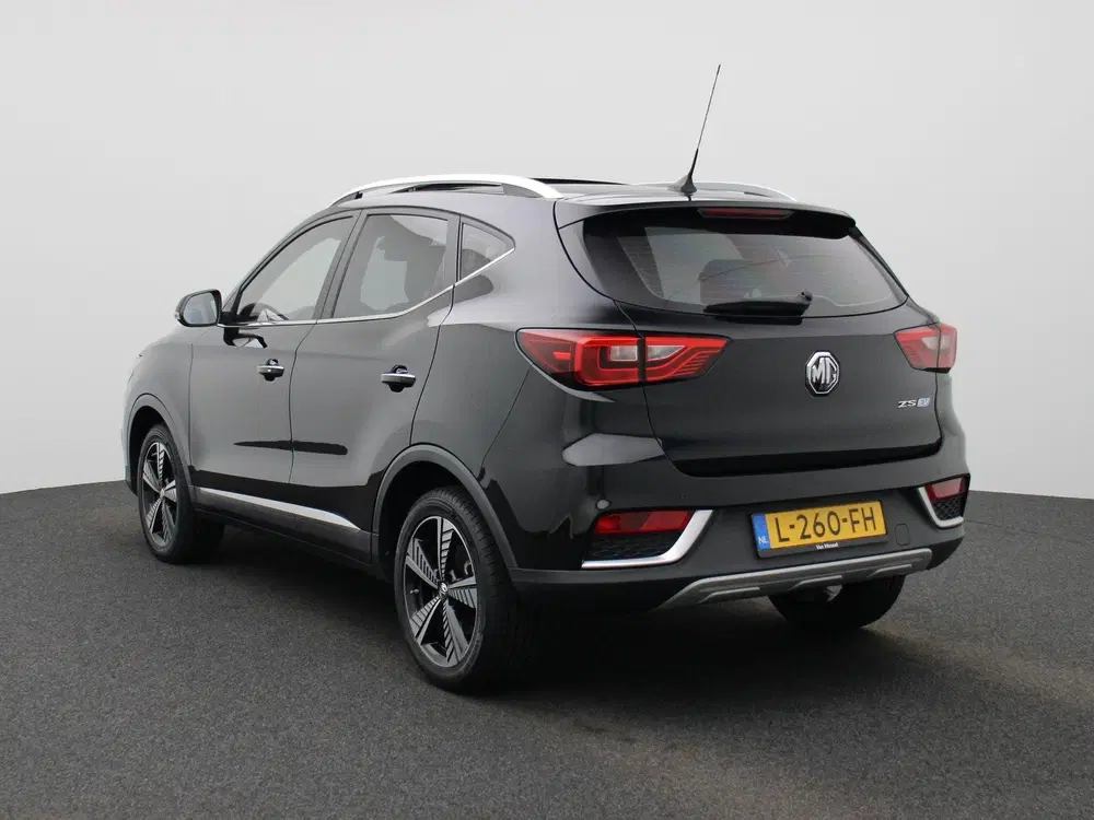 MG ZS EV Luxury 45 kWh uit 2021, foto 2
