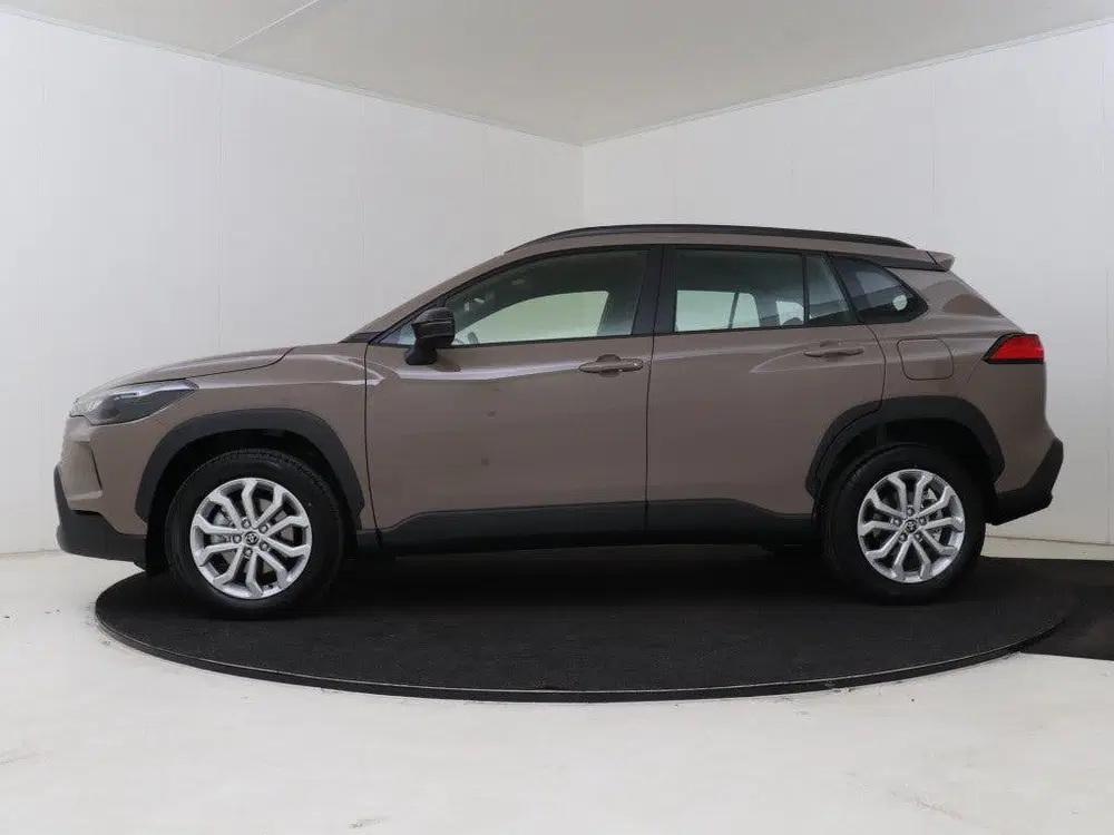 Toyota Corolla Cross Hybrid 140 Active *DEMO* uit 2026, foto 2
