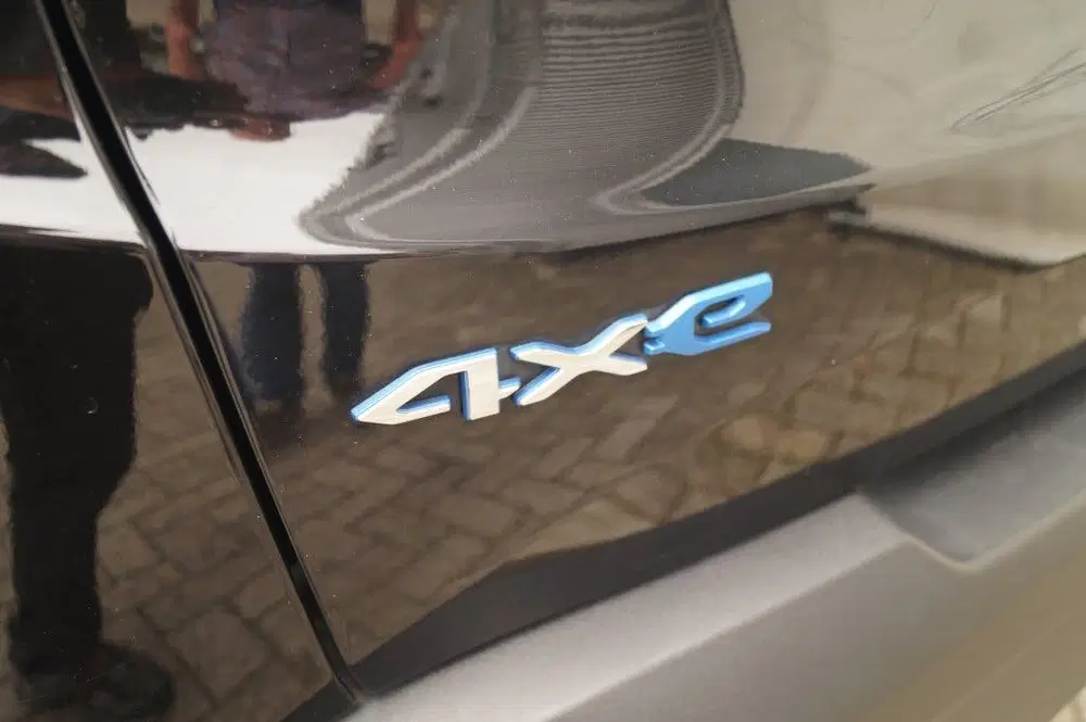Jeep Renegade 4xe 240 PHEV Hybrid 4WD Limited -PANO-CAM uit 2022, foto 13