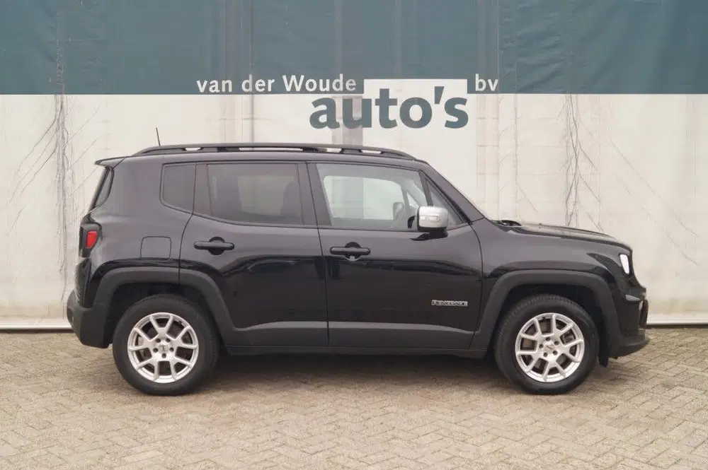Jeep Renegade 4xe 240 PHEV Hybrid 4WD Limited -PANO-CAM uit 2022, foto 2