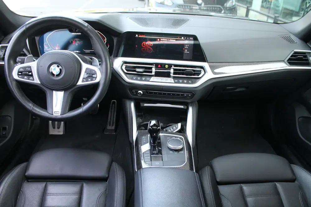 BMW 4-serie Coupé M440i xDrive High Executive Automaat uit 2022, foto 13