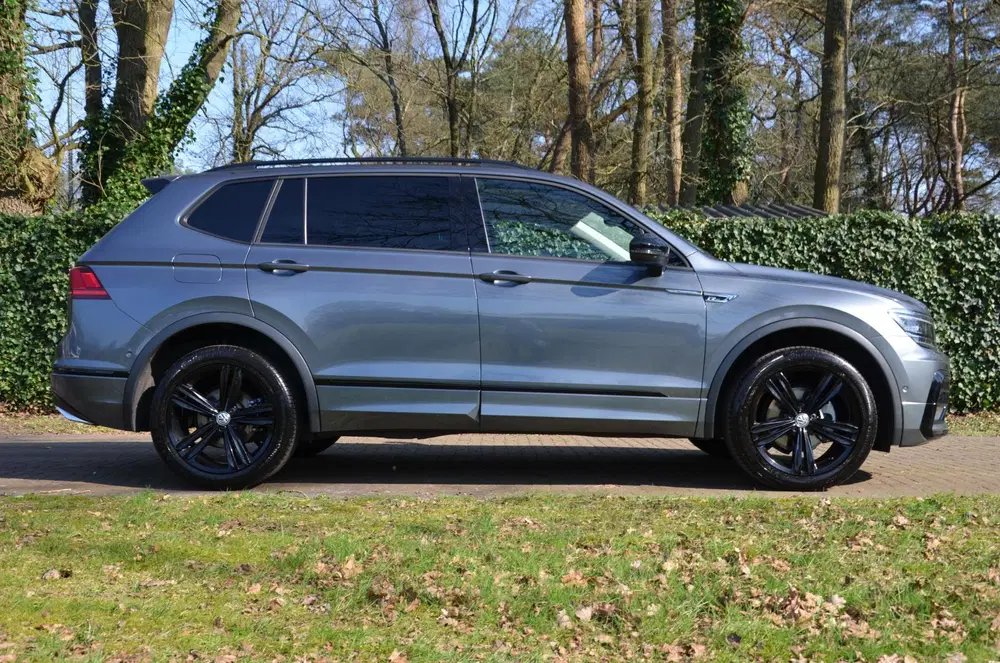 Volkswagen Tiguan Allspace 1.5 TSI Highline Automaat uit 2021, foto 3