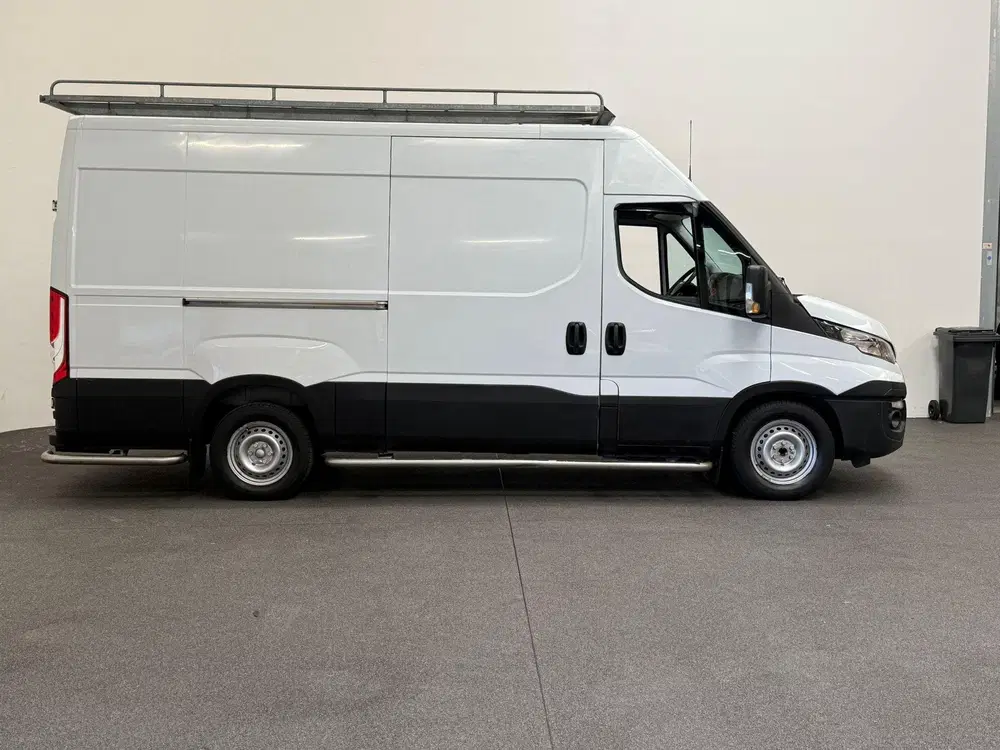 Iveco Daily 35S14 140pk L2H2 uit 2019, foto 5