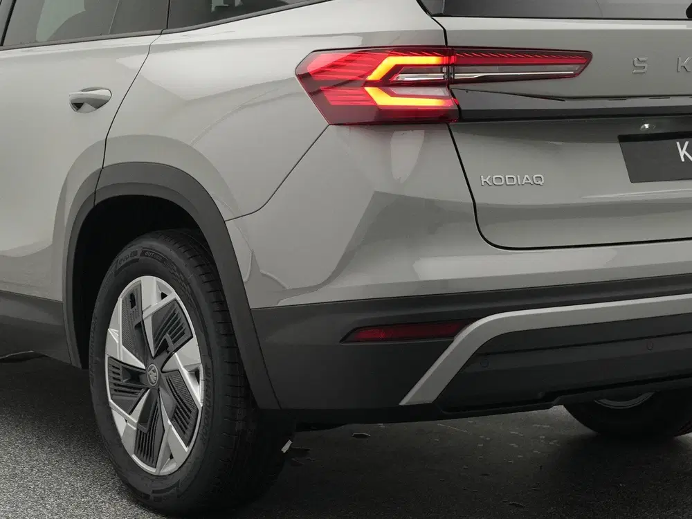 Skoda Kodiaq Business Edition 1.5 TSI PHEV uit 2026, foto 14