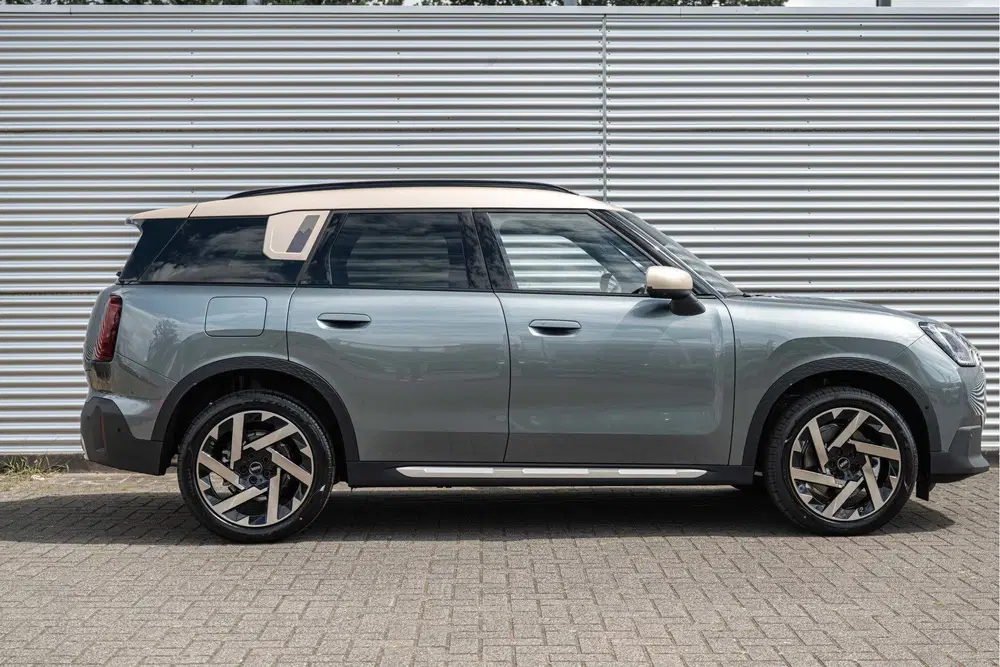 Mini Countryman C Automaat uit 2026, foto 2