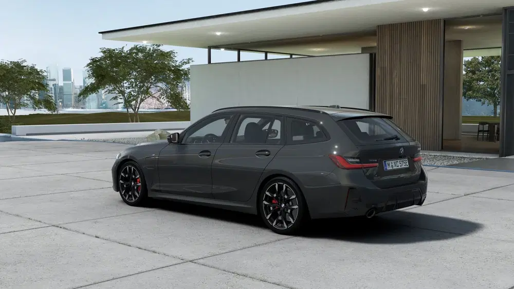 BMW 3-serie 330e M Sport Automaat uit 2026, foto 2