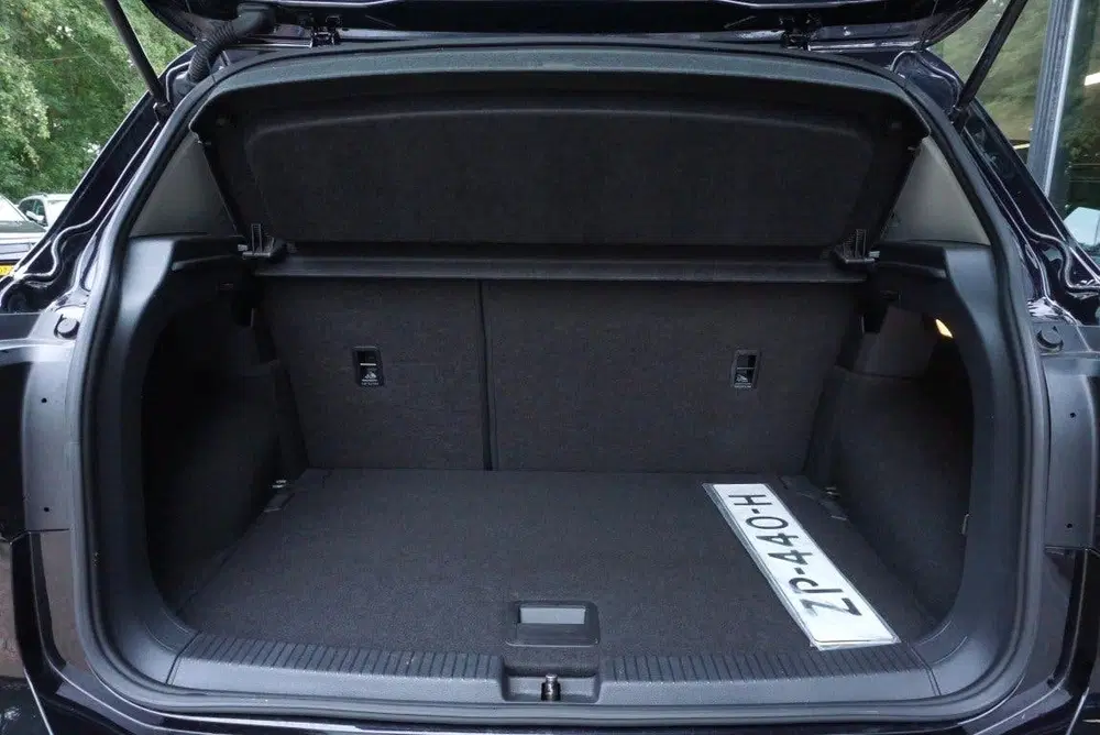 Volkswagen T-Cross 1.0 TSI R-Line Navi uit 2019, foto 8