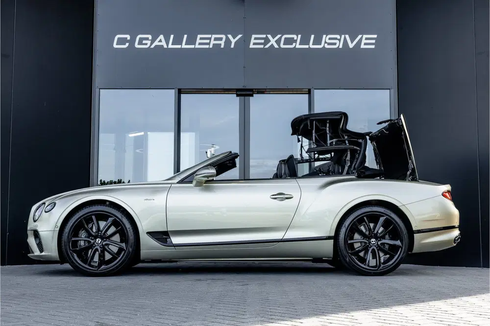 Bentley Continental GTC 4.0 V8 Azure uit 2023, foto 5