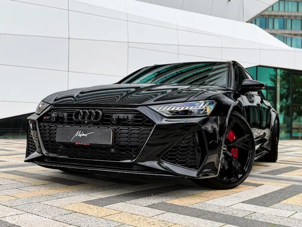 Audi A6 RS 6 TFSI quattro uit 2019, foto 4