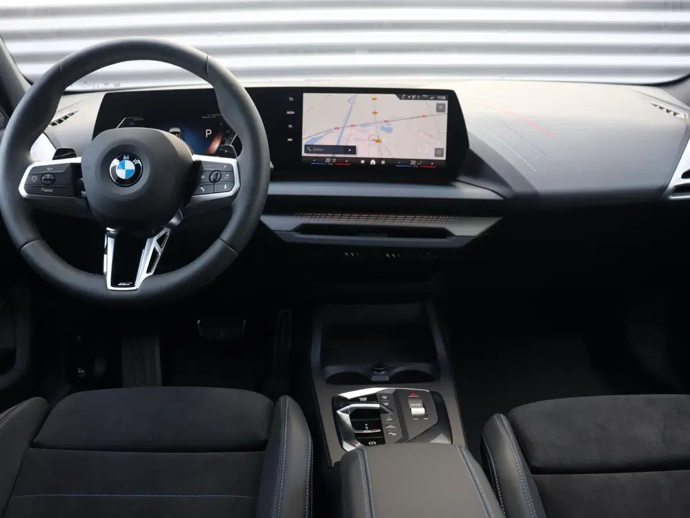 BMW 1-serie 5-deurs 120 uit 2026, foto 11