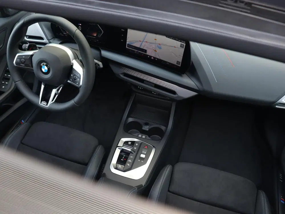BMW 1-serie 5-deurs 120 uit 2026, foto 14