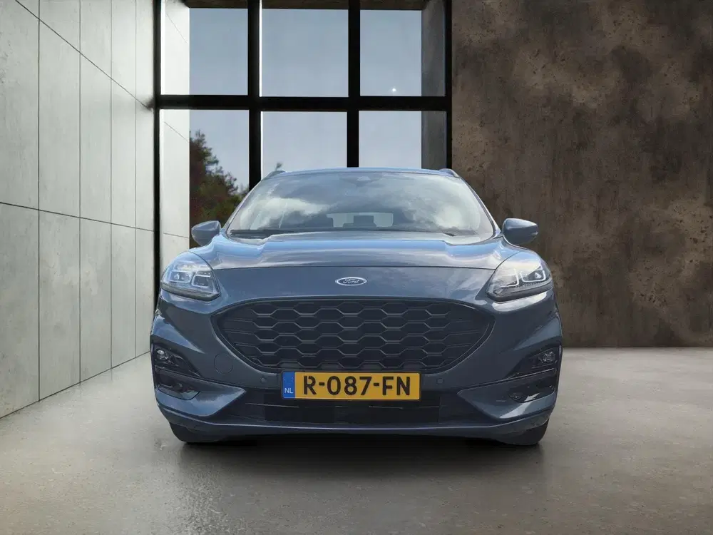 Ford Kuga 2.5 PHEV ST-Line uit 2021, foto 2