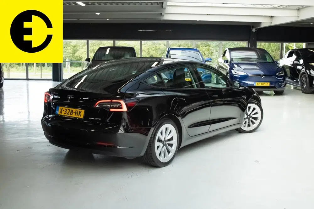 Tesla Model 3 Long Range AWD 75 kWh uit 2021, foto 10