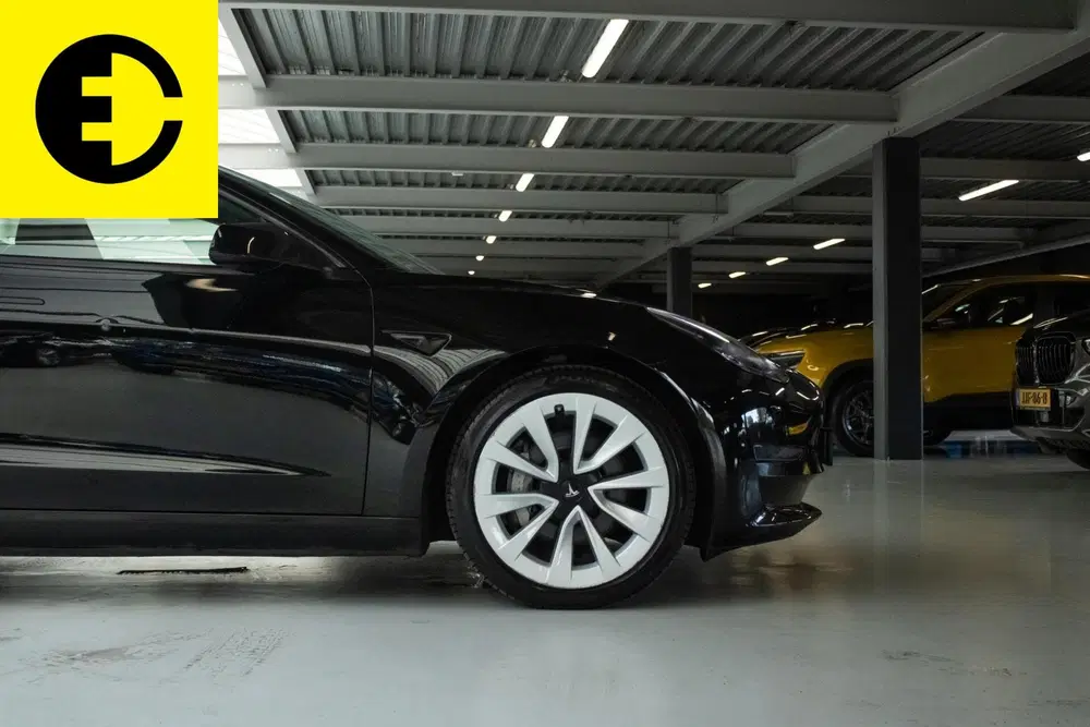 Tesla Model 3 Long Range AWD 75 kWh uit 2021, foto 11