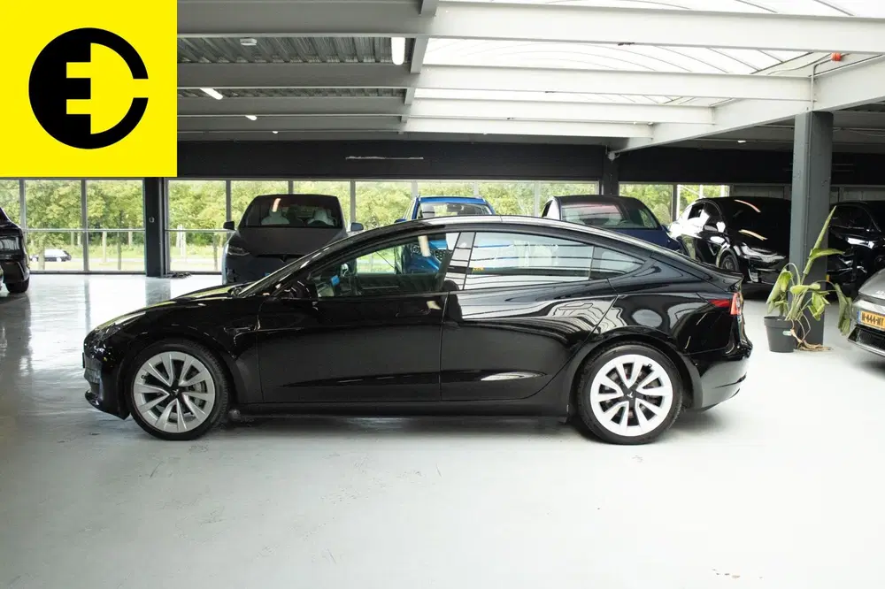 Tesla Model 3 Long Range AWD 75 kWh uit 2021, foto 12