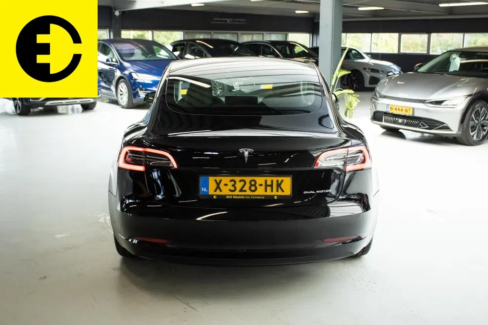 Tesla Model 3 Long Range AWD 75 kWh uit 2021, foto 7