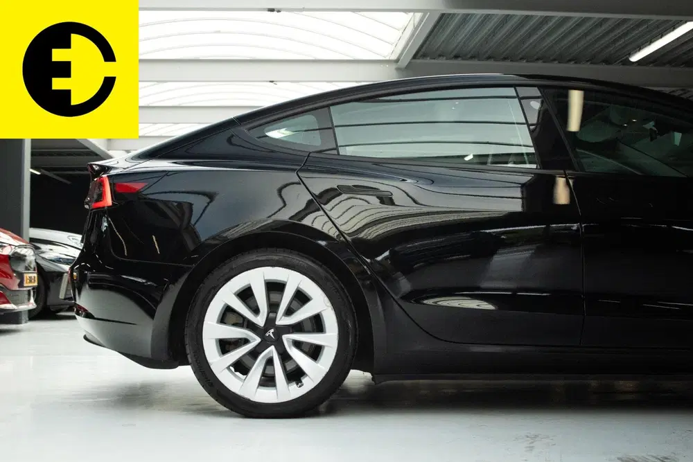 Tesla Model 3 Long Range AWD 75 kWh uit 2021, foto 8