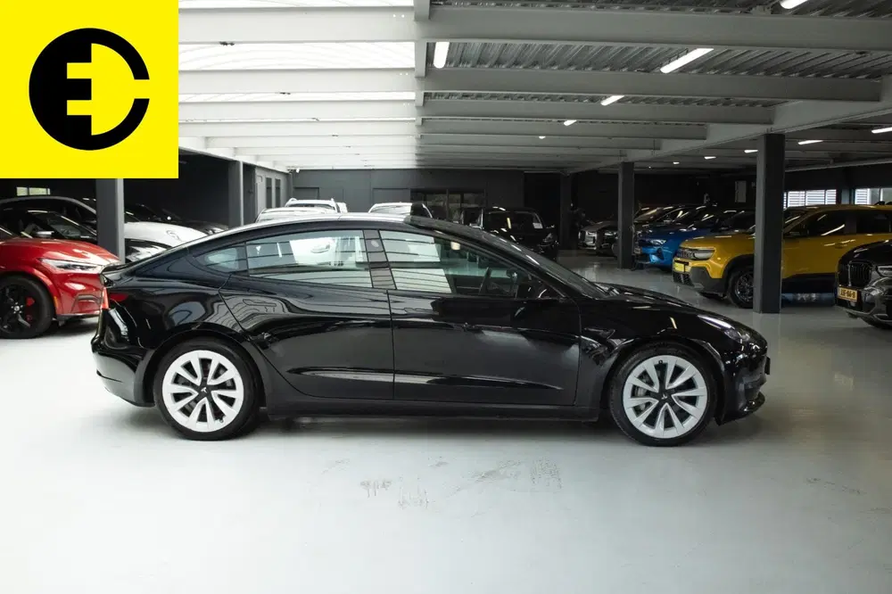 Tesla Model 3 Long Range AWD 75 kWh uit 2021, foto 9