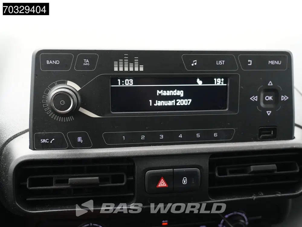 Toyota Proace City 102pk Koelwagen Carrier Neos L2H1 Airco C uit 2020, foto 15