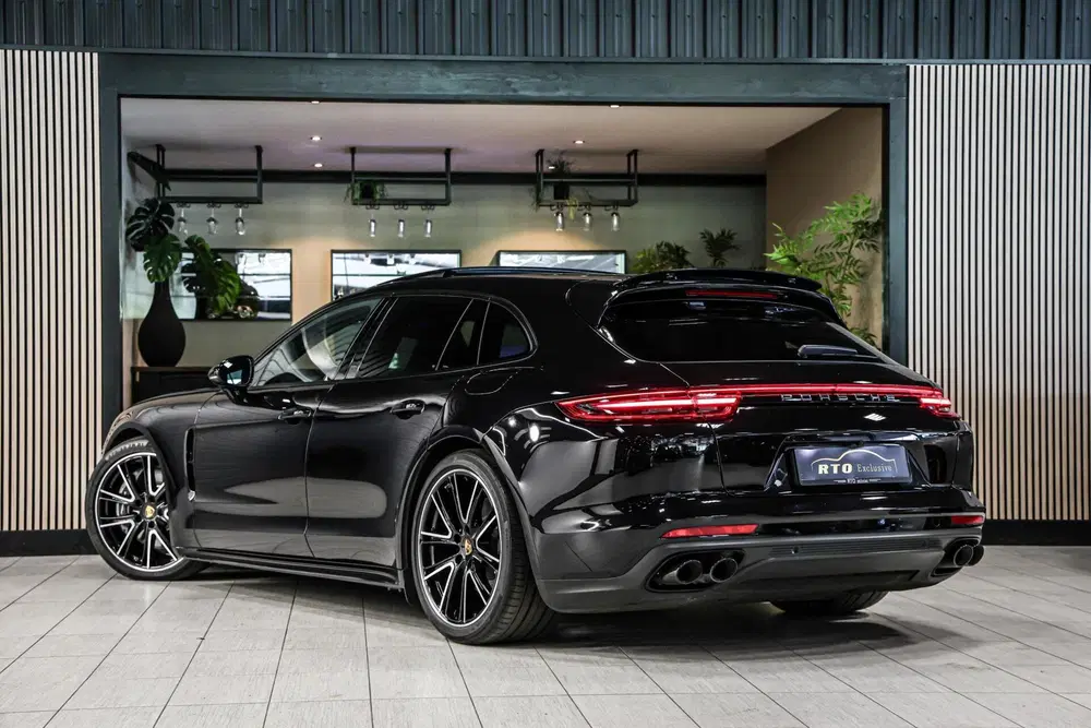 Porsche Panamera Sport Turismo 2.9 4 E uit 2020, foto 3
