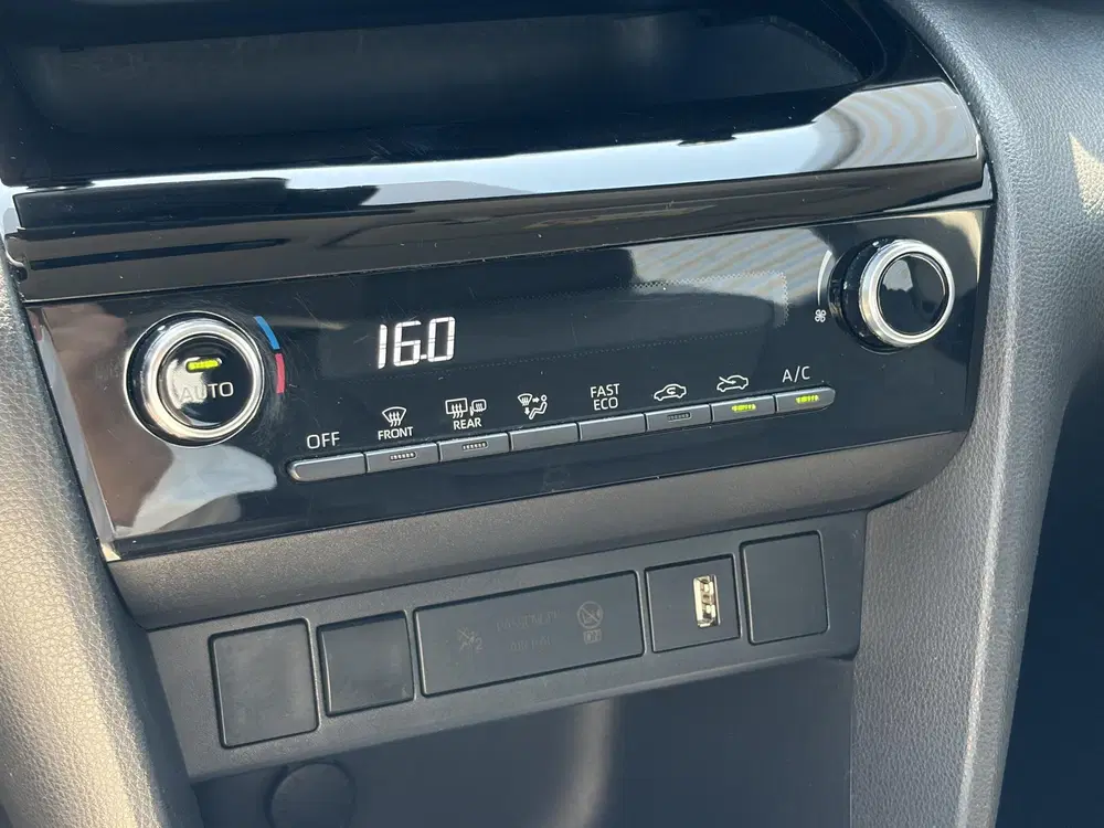 Toyota Yaris Cross 1.5 Hybrid 115 Active Apple Carplay en uit 2023, foto 15