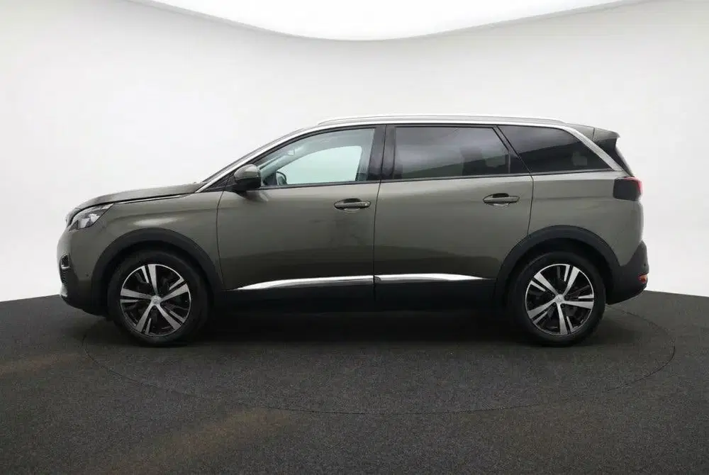 Peugeot 5008 1.2 Allure Business 131PK EAT8 Panoramadak uit 2019, foto 2