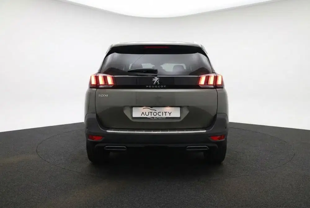 Peugeot 5008 1.2 Allure Business 131PK EAT8 Panoramadak uit 2019, foto 4