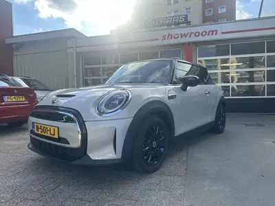 Mini Cooper SE Cooper SE Business Edition 33 kWh (bj 2021 uit 2021