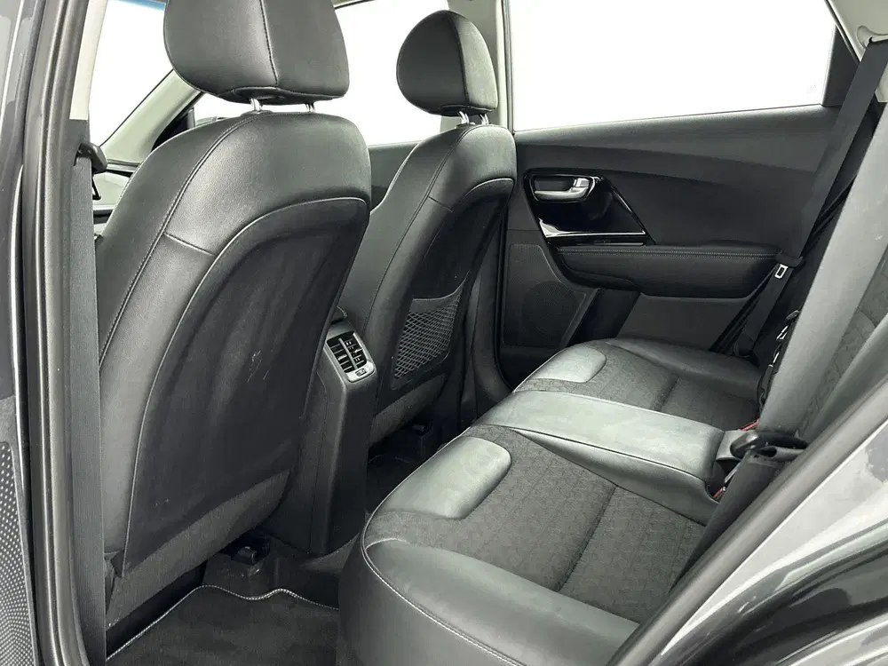 Kia Niro 1.6 GDi PHEV DynamicLine Trekhaak uit 2020, foto 10