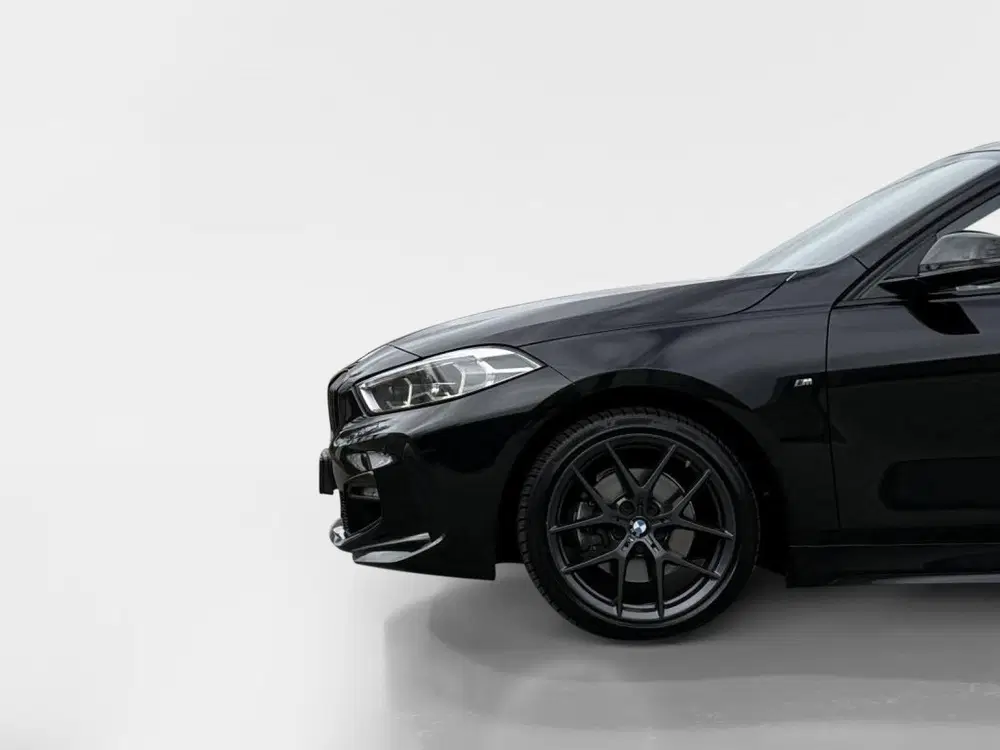 BMW 1-serie 118i M-Sport Automaat uit 2021, foto 8