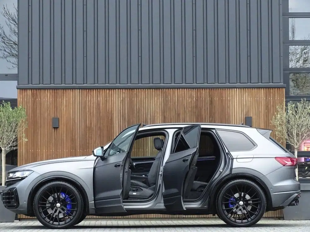 Volkswagen Touareg 3.0 TSi R eHybr 462PK 4M uit 2024, foto 6