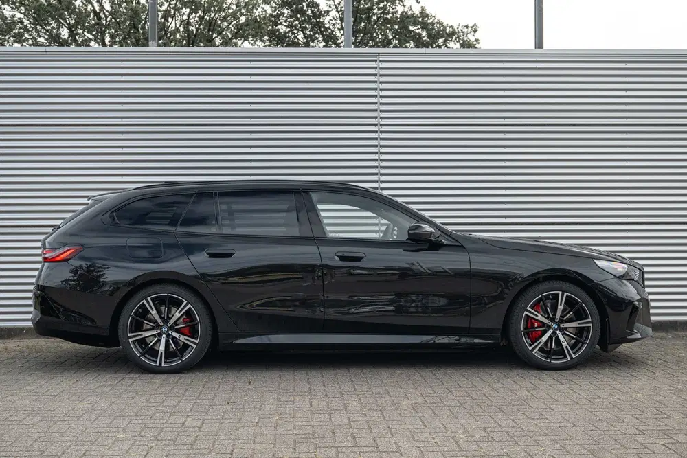 BMW i5 eDrive40 M Sport uit 2026, foto 3