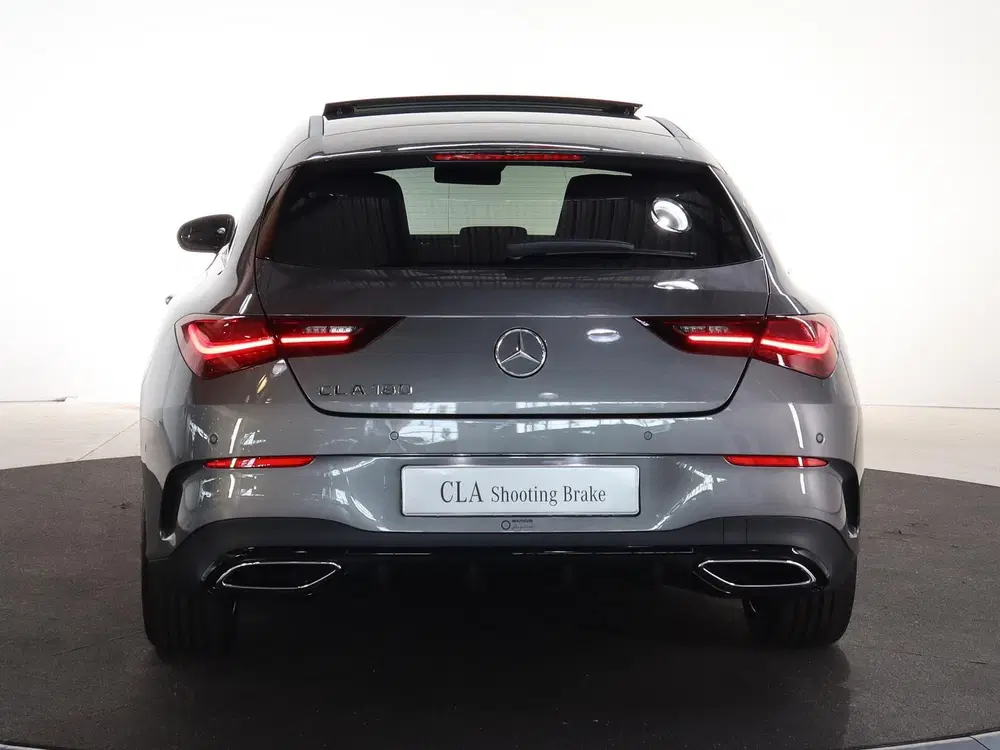 Mercedes-Benz CLA 180 Business Solutio uit 2025, foto 8