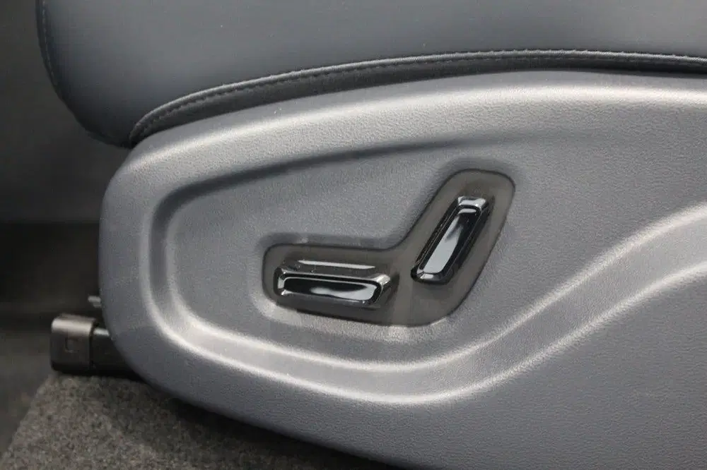 Geely Starray EM-i 1.5 Pro Plug-in uit 2026, foto 7