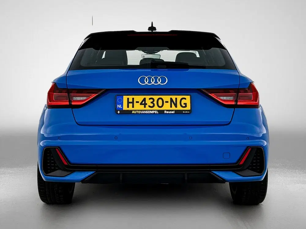 Audi A1 30 TFSI S Line edition one uit 2019, foto 3