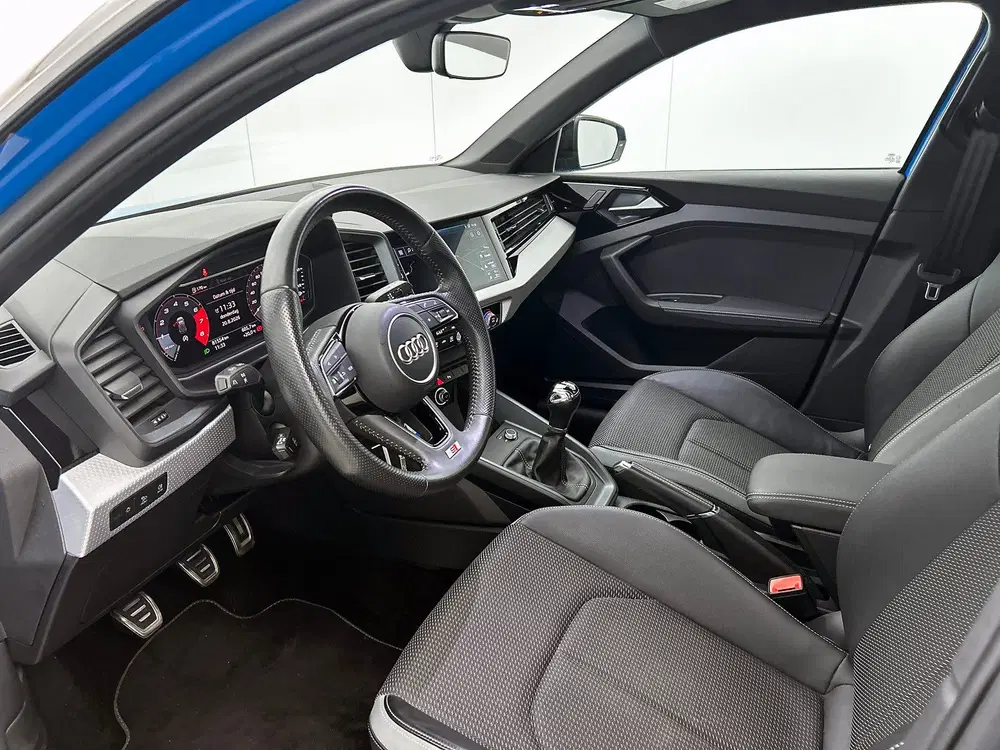 Audi A1 30 TFSI S Line edition one uit 2019, foto 7
