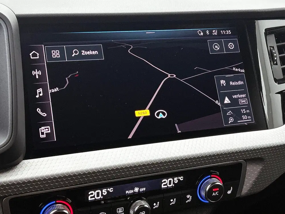 Audi A1 30 TFSI S Line edition one uit 2019, foto 8