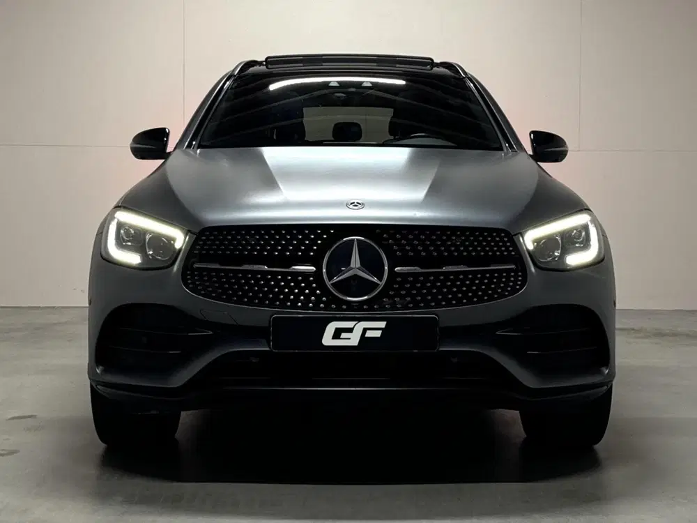 Mercedes-Benz GLC Mercedes GLC-klasse 300e 4MATIC AMG Design uit 2021, foto 12
