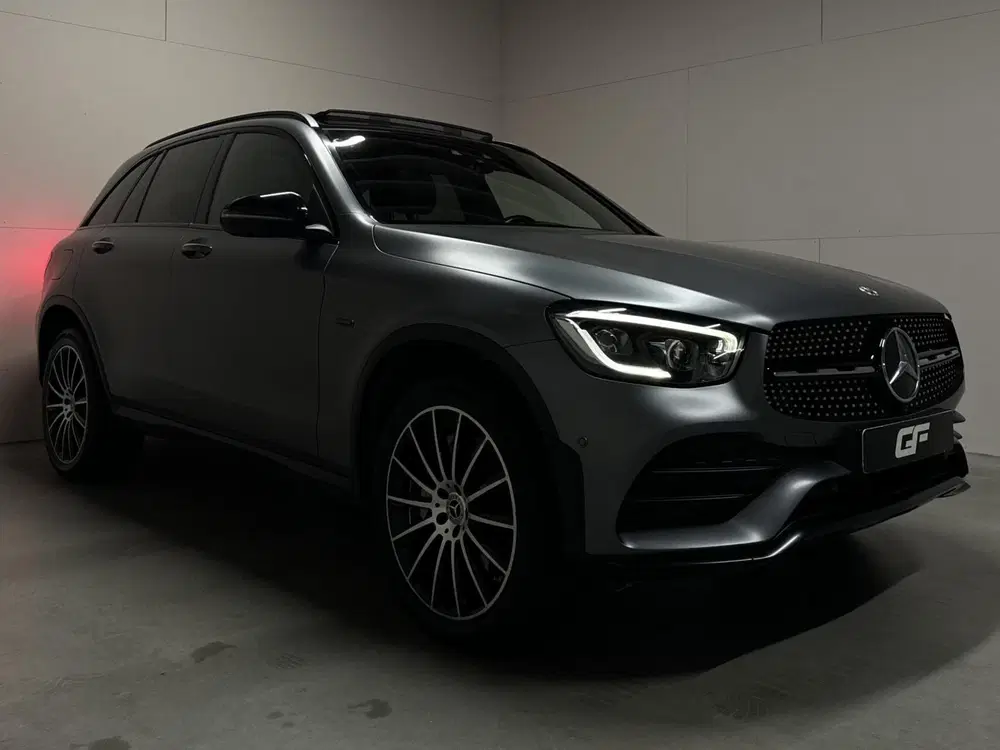 Mercedes-Benz GLC Mercedes GLC-klasse 300e 4MATIC AMG Design uit 2021, foto 13