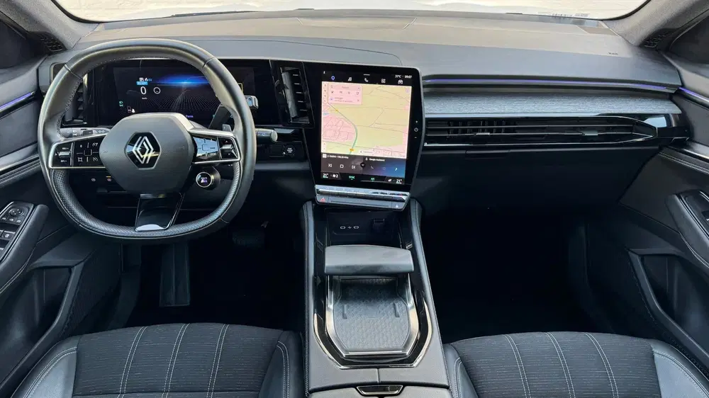 Renault Austral 1.2 E-Tech full hybrid 200 Camera Navi Car uit 2024, foto 2