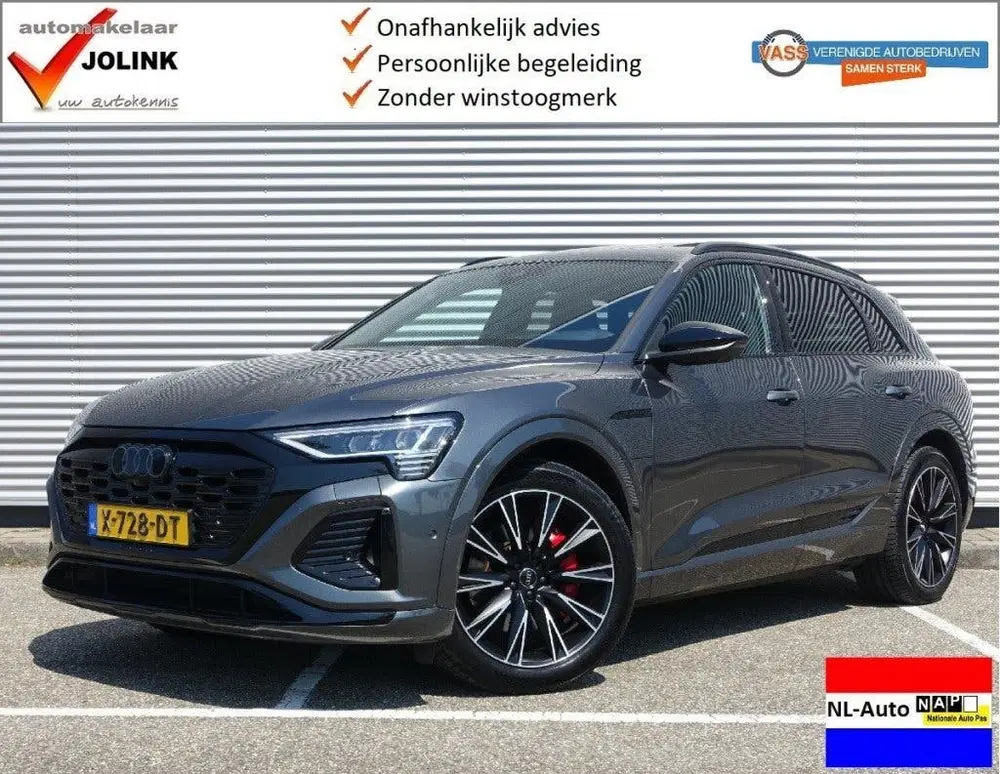 Audi Q8 e-tron 55 Quattro S-Edition Competition I NL-Auto uit 2023