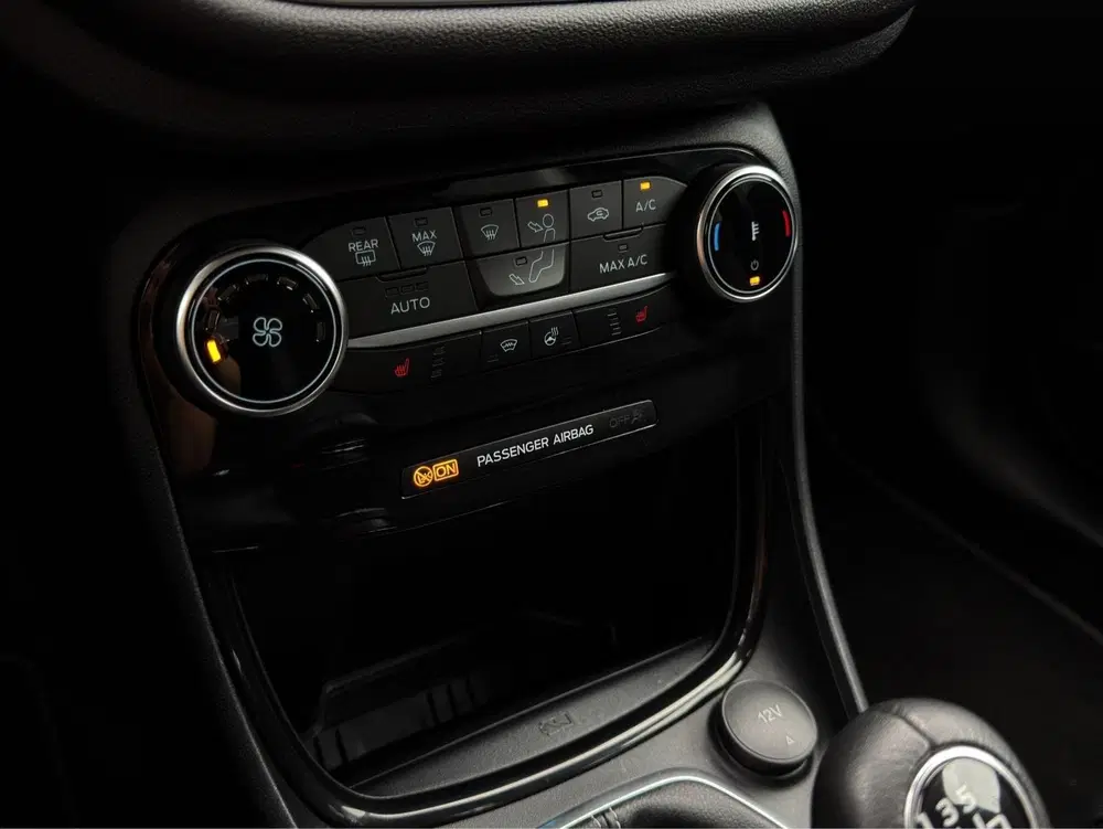 Ford Puma 1.0 EcoBoost Hybrid Titanium X uit 2022, foto 11