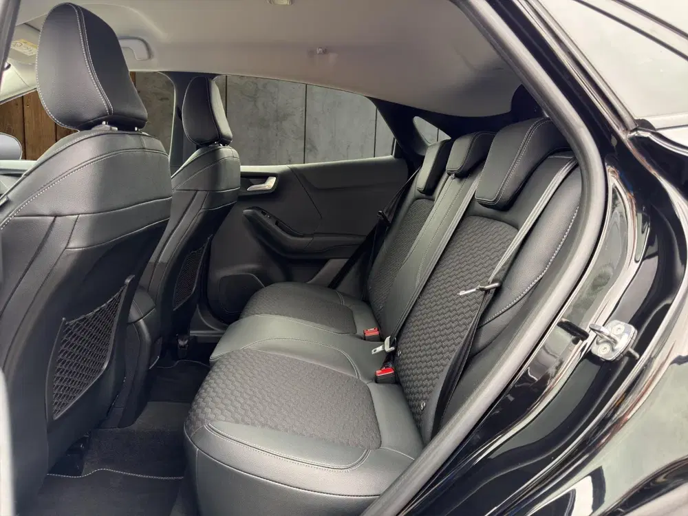 Ford Puma 1.0 EcoBoost Hybrid Titanium X uit 2022, foto 9