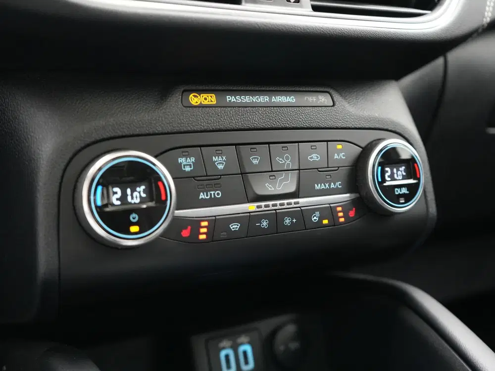 Ford Kuga 2.5 Vignale PHEV 225pk Dealer O.H. uit 2022, foto 15