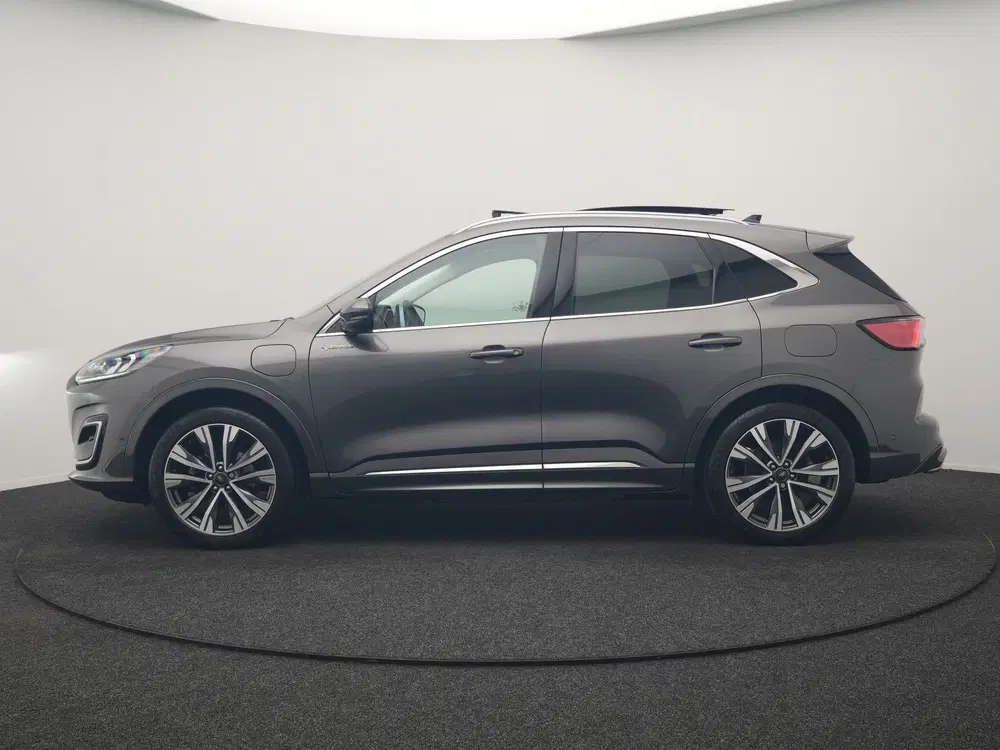 Ford Kuga 2.5 Vignale PHEV 225pk Dealer O.H. uit 2022, foto 2