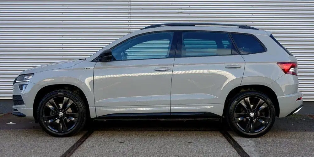 Skoda Karoq 1.5 TSi ACT DSG7 Sportline Business I NL-A uit 2020, foto 2